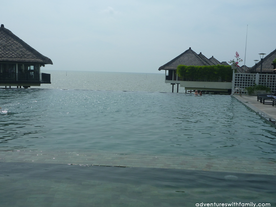 Avani Infinity Swimming Pool