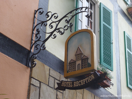 Colmar Tropicale Hotel reception