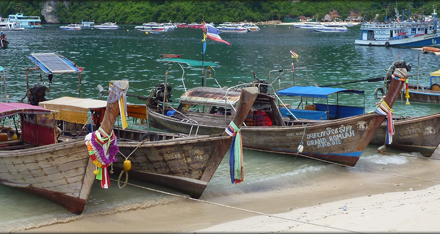 Phi Phi Island-hopping without the crowd